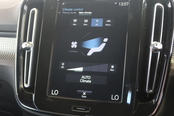 Used Volvo XC40 2021 for sale - 75306635: Photo 19