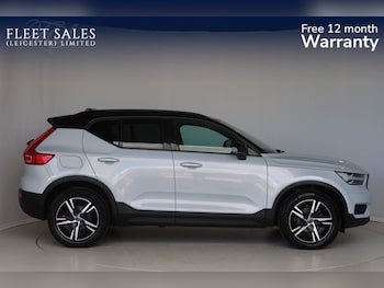 Used Volvo XC40 2021 for sale - 76056802: Photo 2