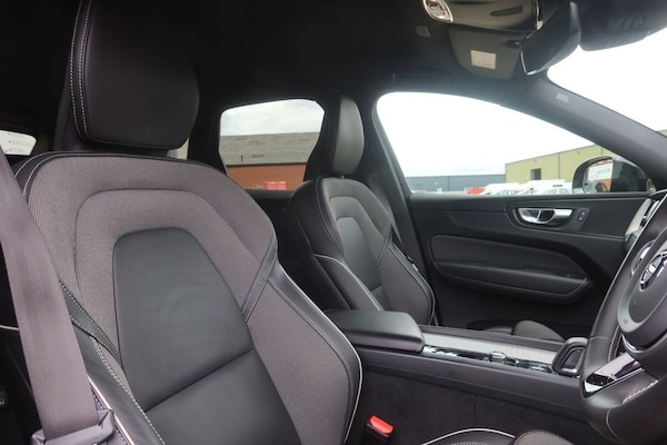 Used Volvo XC60 2021 for sale - 75585337: Photo 11