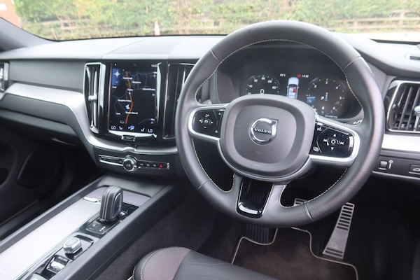Used Volvo XC60 2021 for sale - 75585337: Photo 6