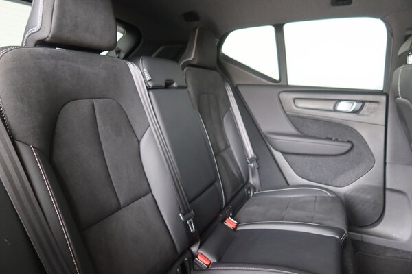 Used Volvo XC40 2021 for sale - 75347063: Photo 15