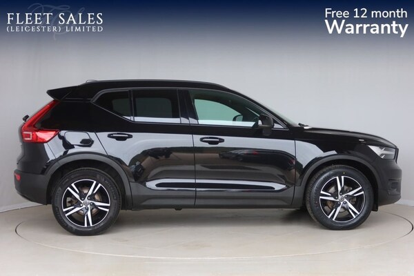 Used Volvo XC40 2021 for sale - 75347063: Photo 2
