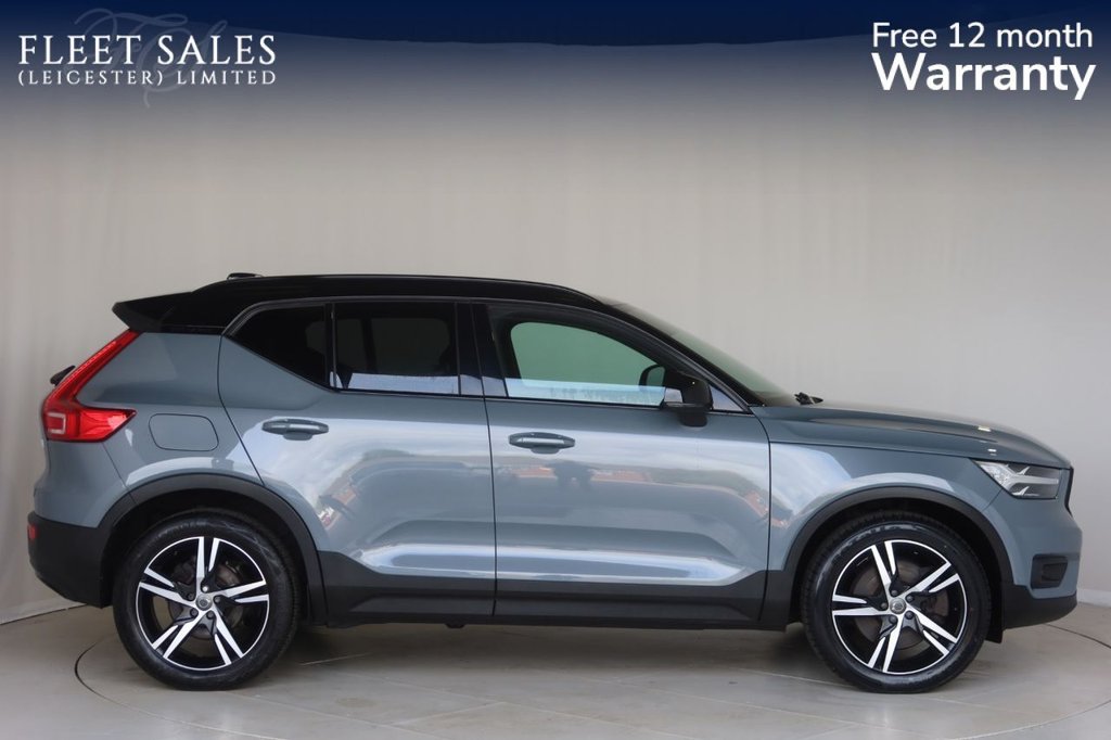 Used Volvo XC40 2021 for sale - 76375909: Photo 2
