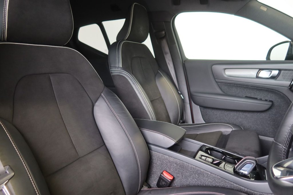 Used Volvo XC40 2021 for sale - 76429867: Photo 14