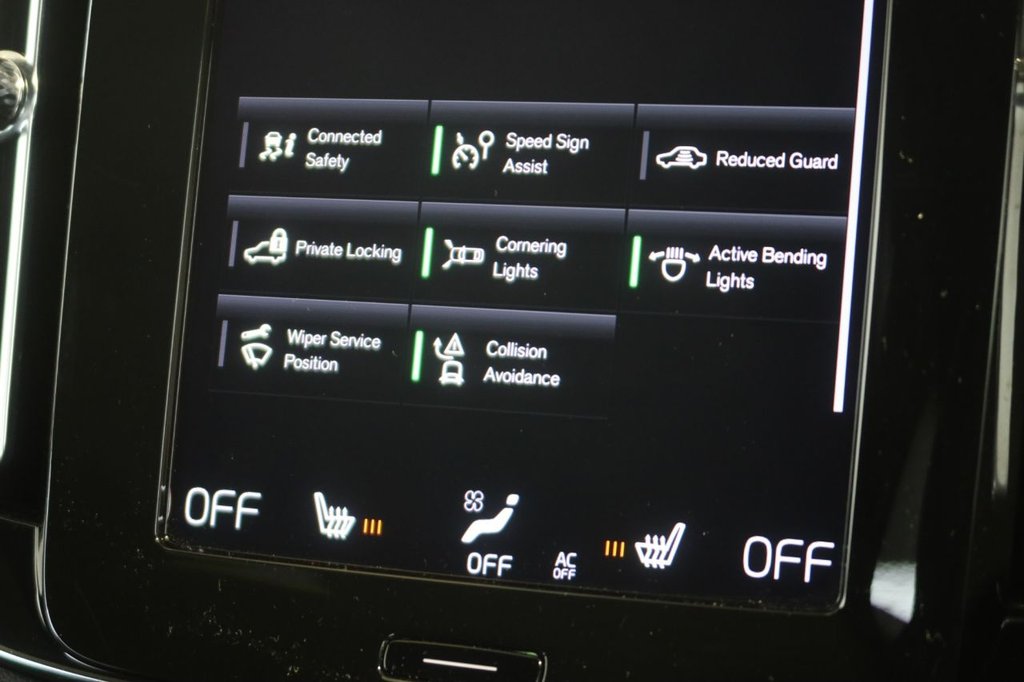 Used Volvo XC40 2021 for sale - 76429867: Photo 25