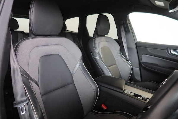 Used Volvo XC60 2021 for sale - 75716398: Photo 5