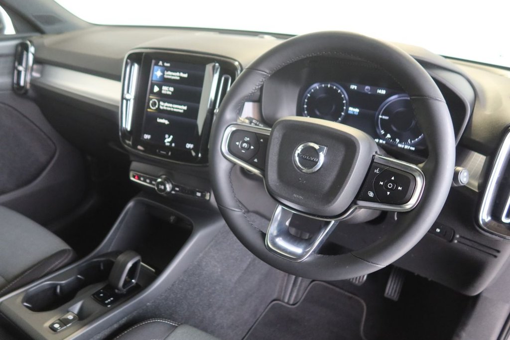 Used Volvo XC40 2022 for sale - 76092688: Photo 5