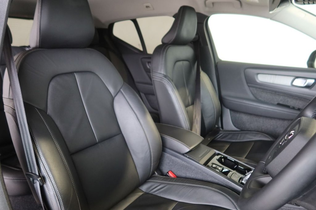 Used Volvo XC40 2021 for sale - 76429861: Photo 16