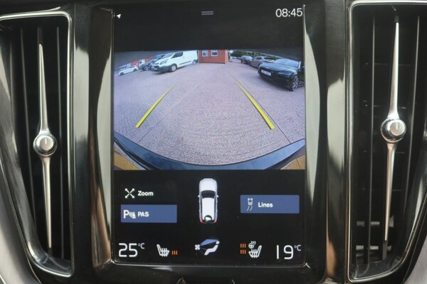 Used Volvo XC60 2021 for sale - 75253504: Photo 17