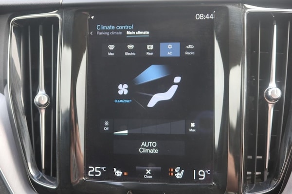 Used Volvo XC60 2021 for sale - 75253504: Photo 19