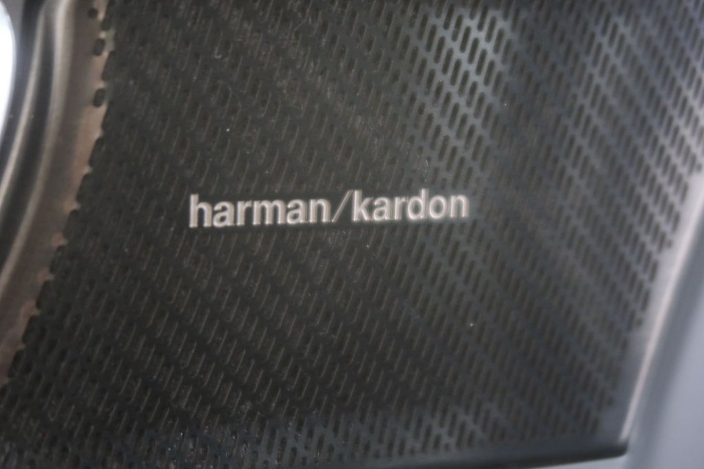 Used Volvo XC40 2021 for sale - 76429855: Photo 14