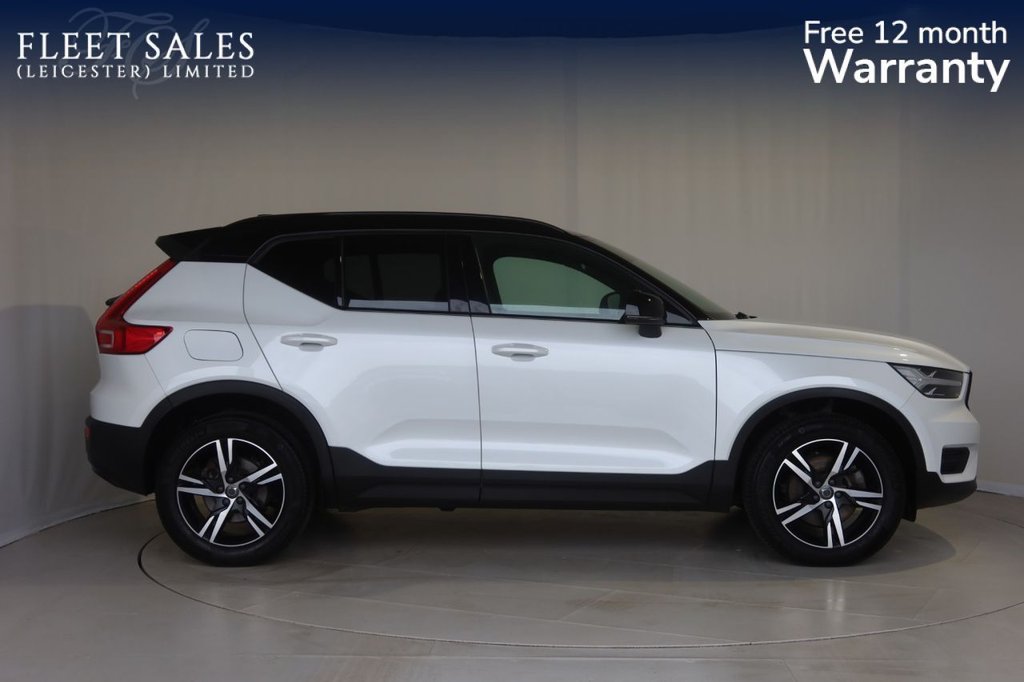 Used Volvo XC40 2021 for sale - 76429855: Photo 2