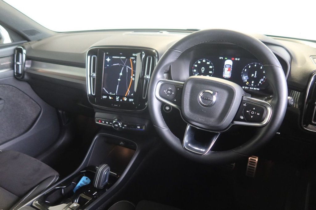 Used Volvo XC40 2021 for sale - 76429855: Photo 5