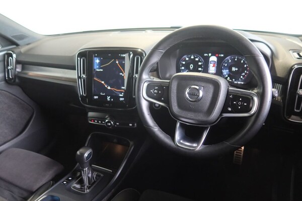 Used Volvo XC40 2021 for sale - 76236211: Photo 5