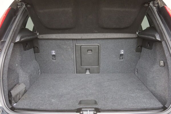 Used Volvo XC40 2021 for sale - 76236211: Photo 8