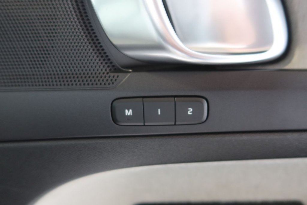 Used Volvo XC40 2020 for sale - 76118959: Photo 7