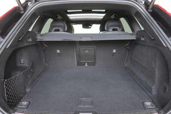 Used Volvo XC60 2021 for sale - 76223527: Photo 11