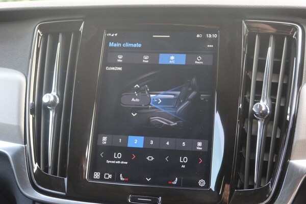 Used Volvo V90 2022 for sale - 75692710: Photo 25