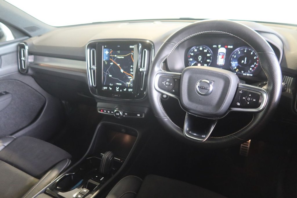 Used Volvo XC40 2021 for sale - 76429990: Photo 5