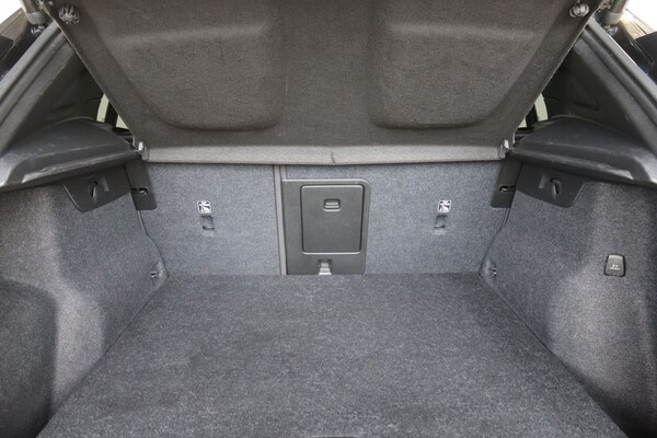 Used Volvo XC40 2022 for sale - 76256113: Photo 10