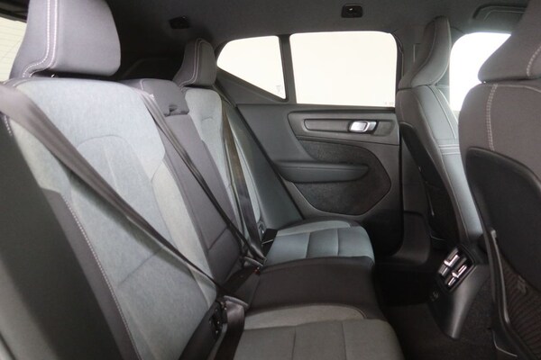 Used Volvo XC40 2022 for sale - 76256113: Photo 18