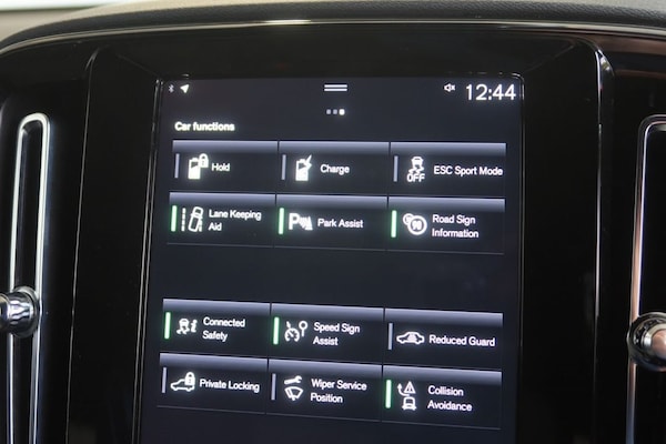 Used Volvo XC40 2022 for sale - 76256113: Photo 20