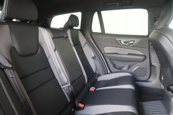 Used Volvo V60 2022 for sale - 76173370: Photo 19