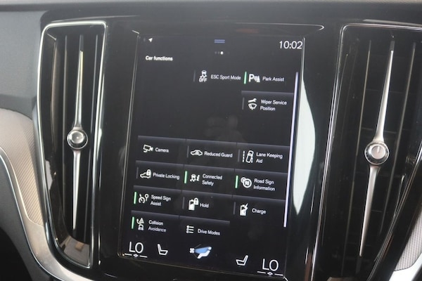 Used Volvo V60 2022 for sale - 76173370: Photo 24