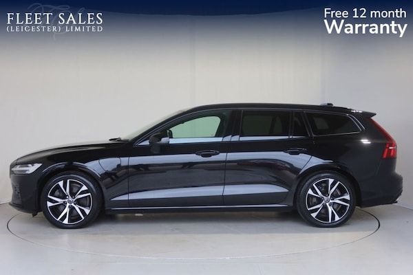 Used Volvo V60 2022 for sale - 76173370: Photo 2