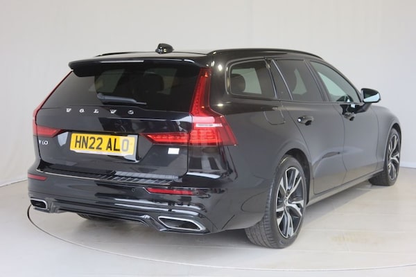 Used Volvo V60 2022 for sale - 76173370: Photo 8