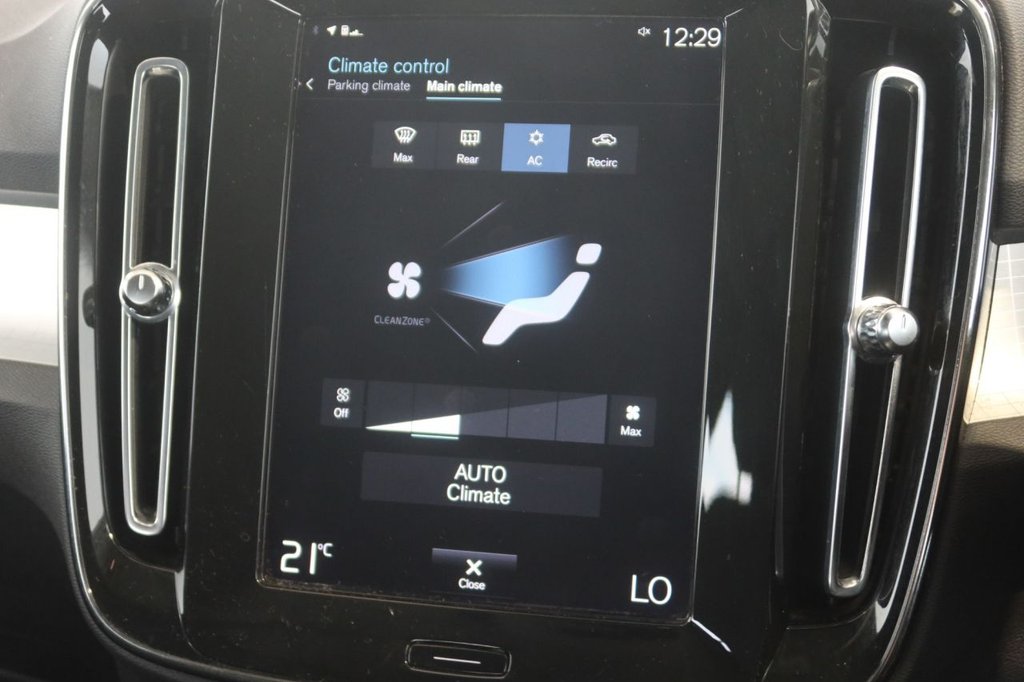 Used Volvo XC40 2021 for sale - 76147463: Photo 18