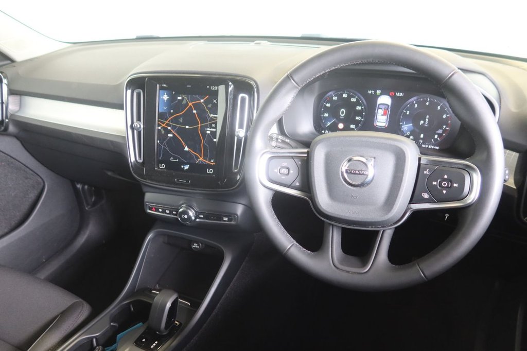 Used Volvo XC40 2021 for sale - 76147463: Photo 5