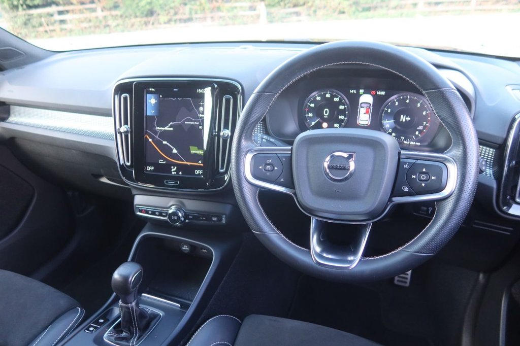 Used Volvo XC40 2021 for sale - 76029431: Photo 5