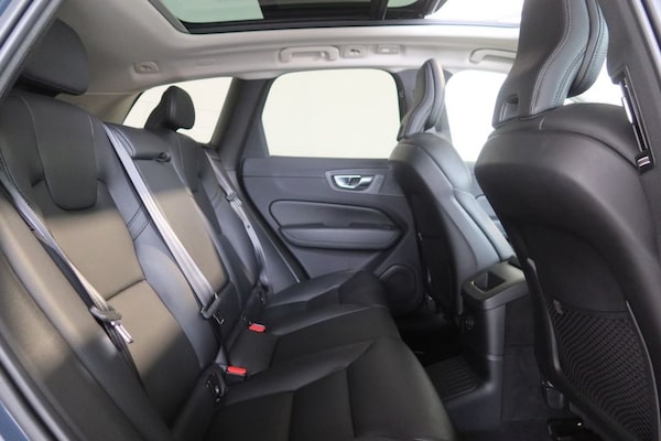 Used Volvo XC60 2021 for sale - 76223215: Photo 17