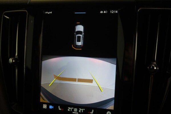 Used Volvo XC60 2022 for sale - 75692703: Photo 13