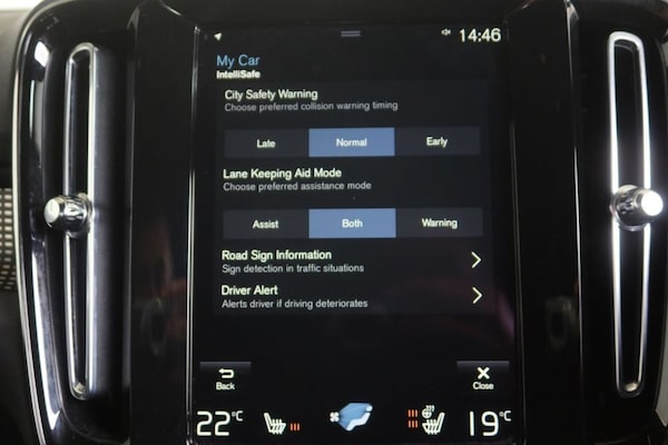 Used Volvo XC40 2021 for sale - 76334019: Photo 20