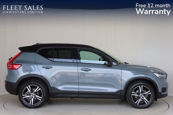 Used Volvo XC40 2021 for sale - 76334019: Photo 2