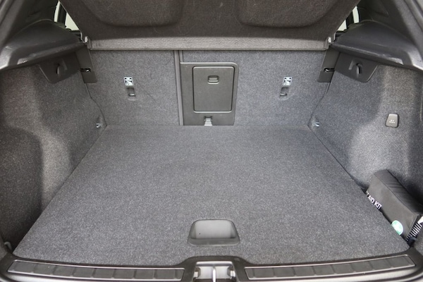Used Volvo XC40 2021 for sale - 76334019: Photo 8