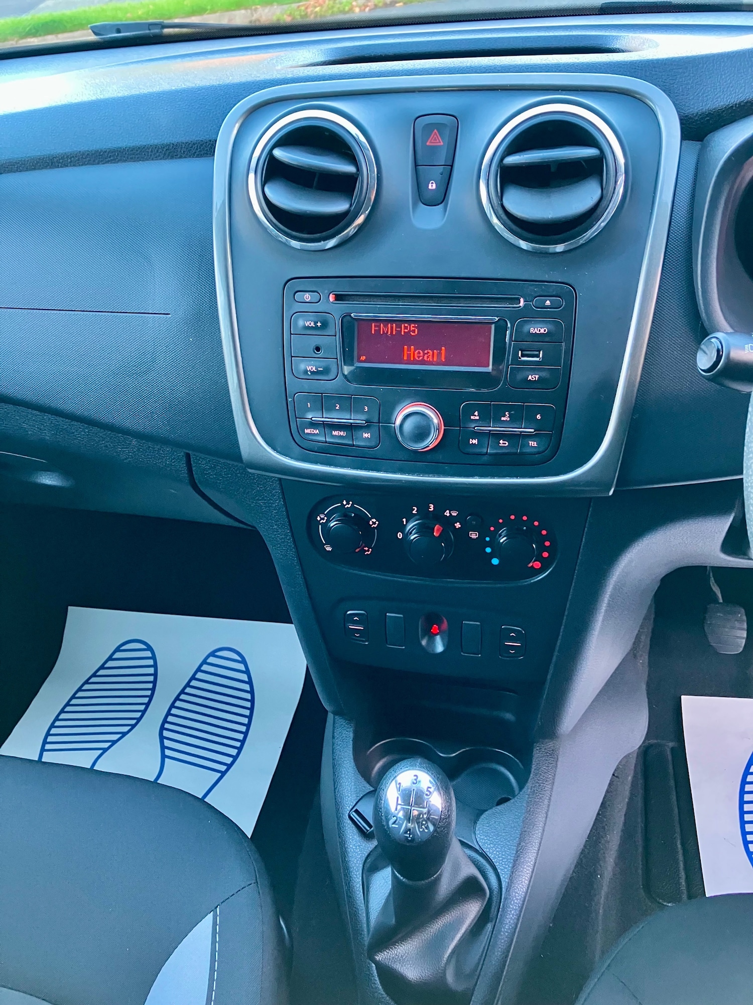 Used Dacia Sandero Stepway 2016 for sale - 76383443: Photo 11