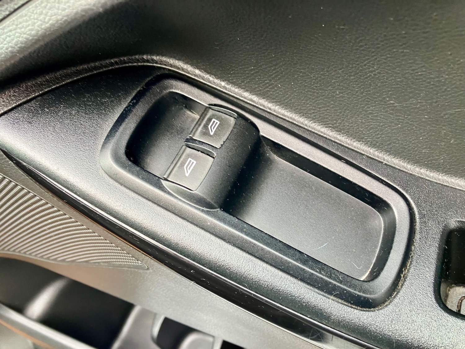 Used Ford Ka+ 2017 for sale - 77790082: Photo 9