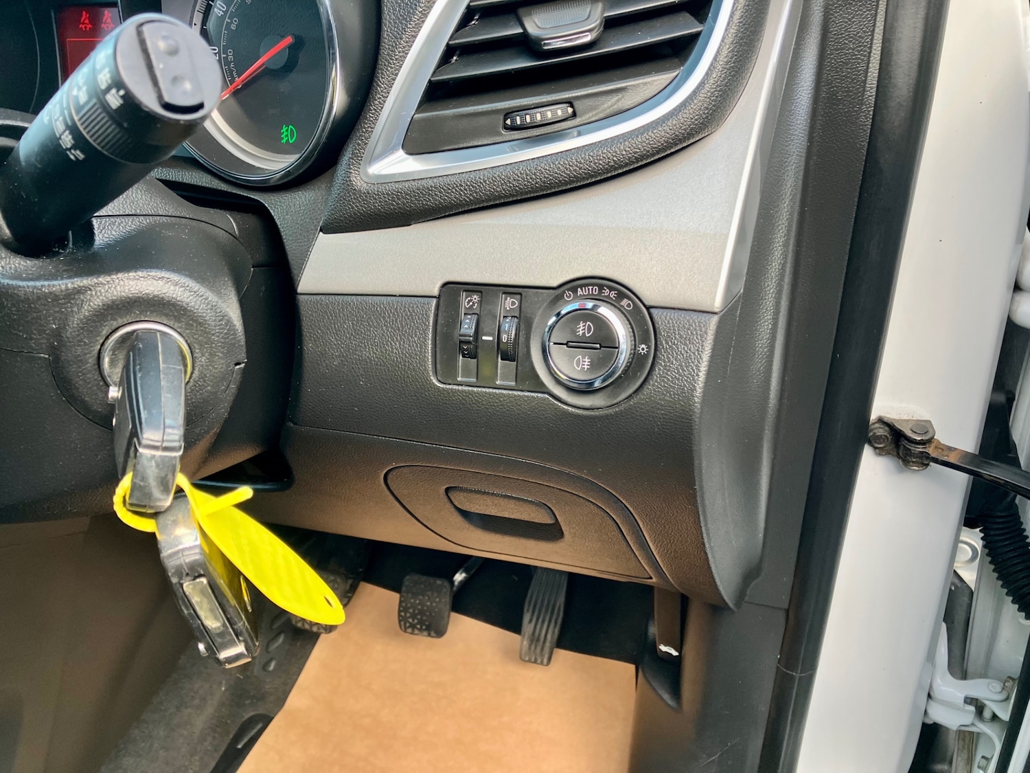 Used Vauxhall Mokka 2015 for sale - 77873237: Photo 12