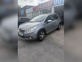 Used Peugeot 2008 2015 for sale - 79801696: Photo