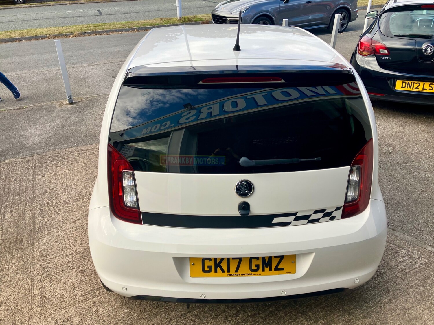 Vehicle 8
