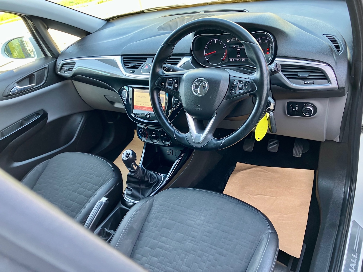 Used Vauxhall Corsa 2015 for sale - 77976894: Photo 10