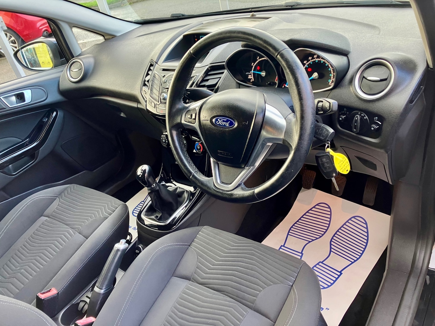 Used Ford Fiesta 2015 for sale - 76384138: Photo 8