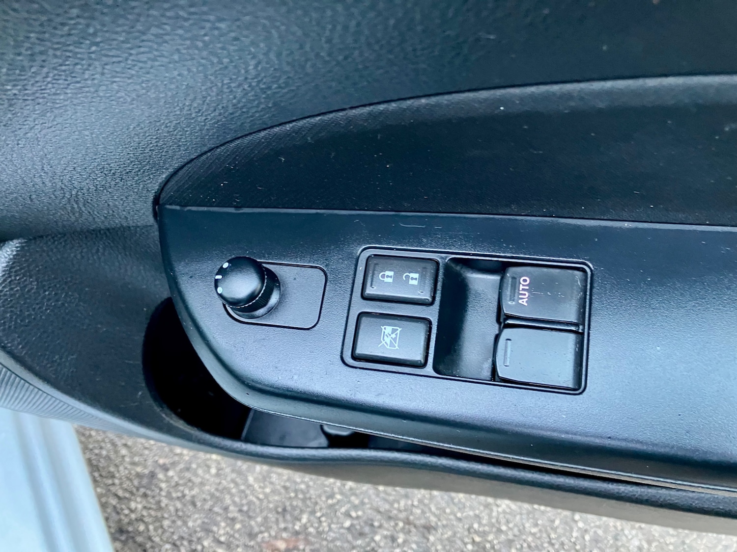 Used Suzuki Swift 2014 for sale - 76845924: Photo 13