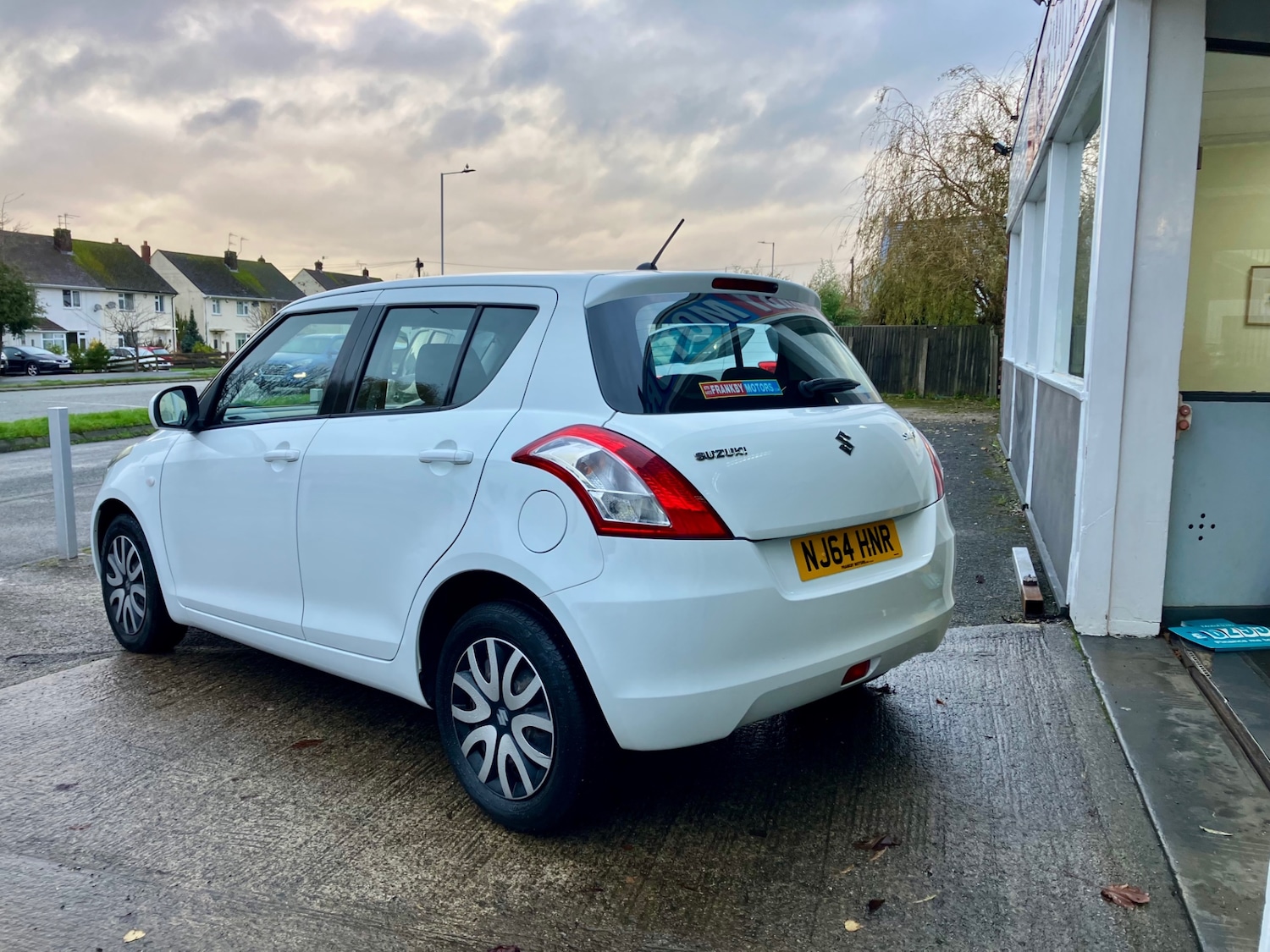 Used Suzuki Swift 2014 for sale - 76845924: Photo 7