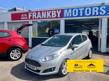 2015 (15) - 1.25 82 Zetec 3dr
