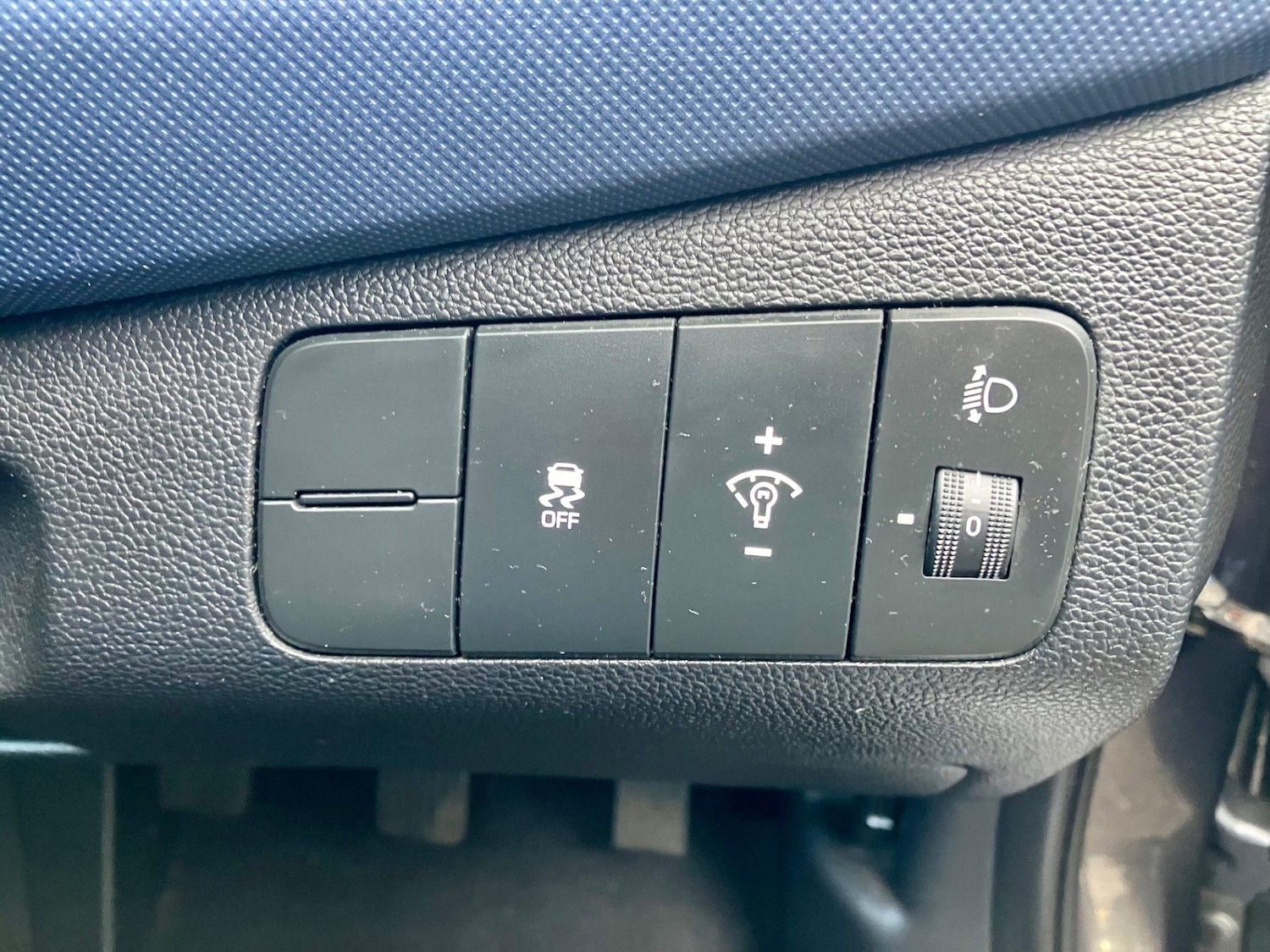 Used Hyundai i10 2014 for sale - 77198089: Photo 14