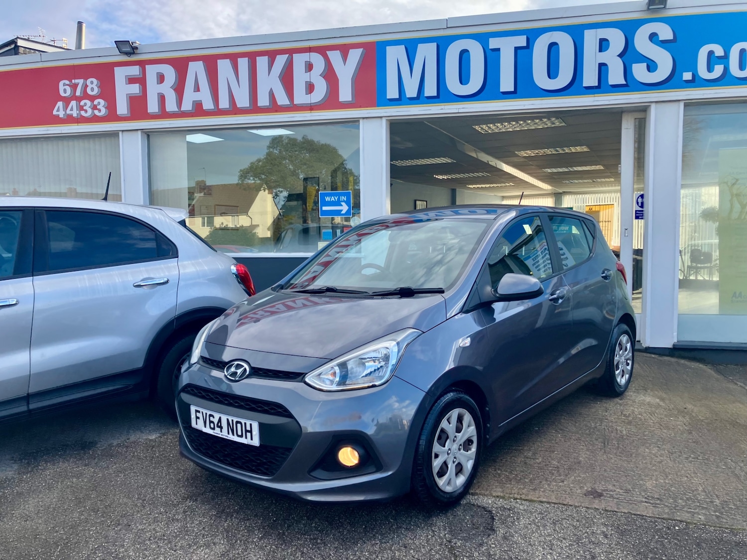 Used Hyundai i10 2014 for sale - 77198089: Photo 3